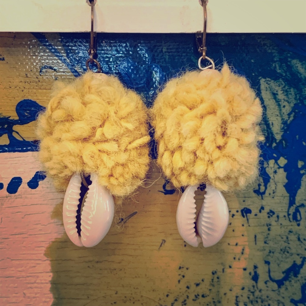 Hand Crafted Alpaca PomPom & Cowry Earrings
